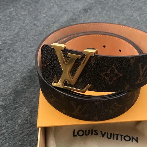 Louis Vuitton Accessories - Louis Vuitton initiales belt